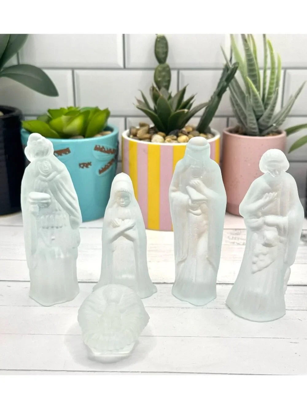 Frosted Glass Nativity Scene Figurine Set - 5 Pieces